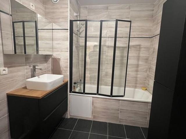 Appartement 3 pièces, 61 m² à louer à Athis Mons 91200