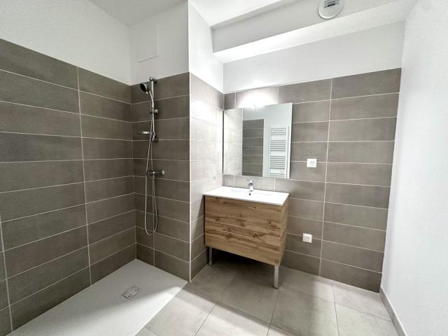Appartement 3 pièces, 61 m² à louer à Béziers 34500