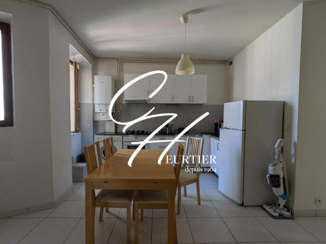 Appartement 3 pièces, 61 m² à louer à Grenoble 38000
