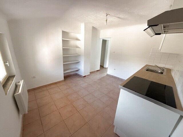 Appartement 3 pièces, 61 m² à louer à Hyères 83400