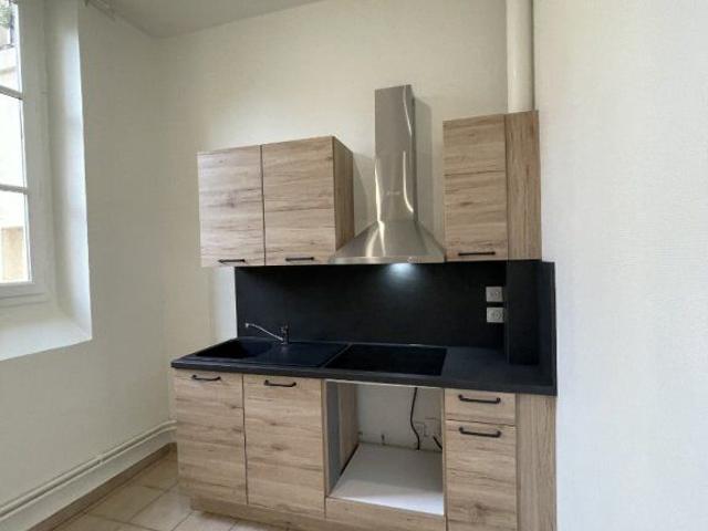 Appartement 3 pièces, 61 m² à louer à Lyon 1 69001