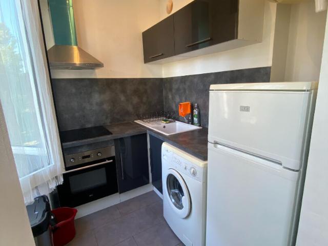 Appartement 3 pièces, 61 m² à louer à Lyon 8 69008