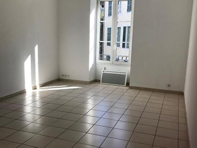 Appartement 3 pièces, 61 m² à louer à Pau 64000