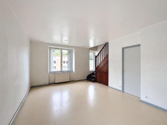 Appartement 3 pièces, 61 m² à louer à Saint Flour 15100