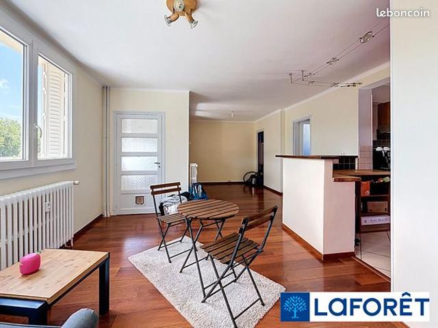 Appartement 3 pièces 61 m²