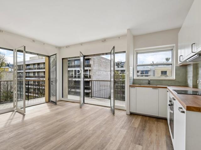 Appartement 3 pièces – 62,67 m² – Étage élevé – Balcon plein Sud