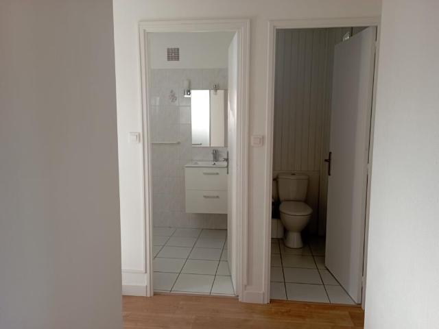 Appartement 3 pièces, 62 m² à louer à Toulon 83100