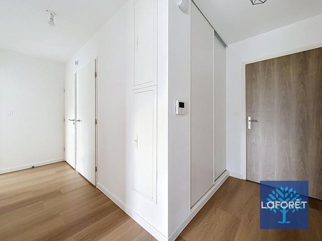 Appartement 3 pièces, 62 m² à louer à Valenciennes 59300