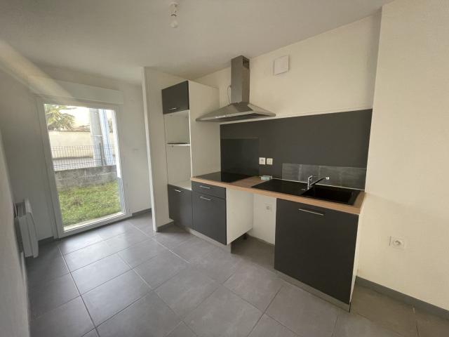 Appartement 3 pièces, 62 m² à louer à Anneyron 26140