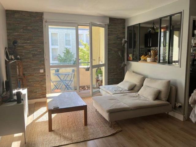 Appartement 3 pièces, 62 m² à louer à Bordeaux 33000