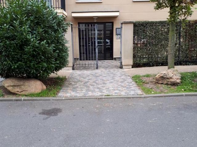 Appartement 3 pièces, 62 m² à louer à Corbeil Essonnes 91100