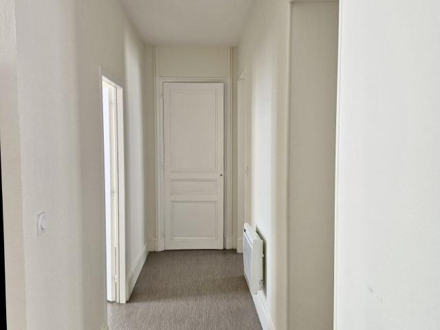 Appartement 3 pièces, 62 m² à louer à Grenoble 38000