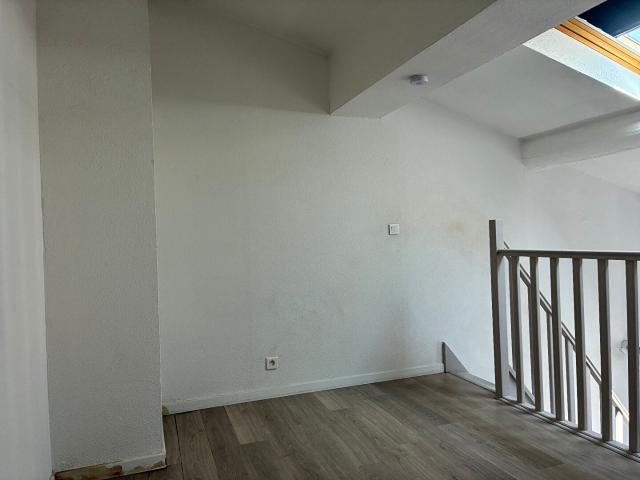 Appartement 3 pièces, 62 m² à louer à Marseille 8 13008