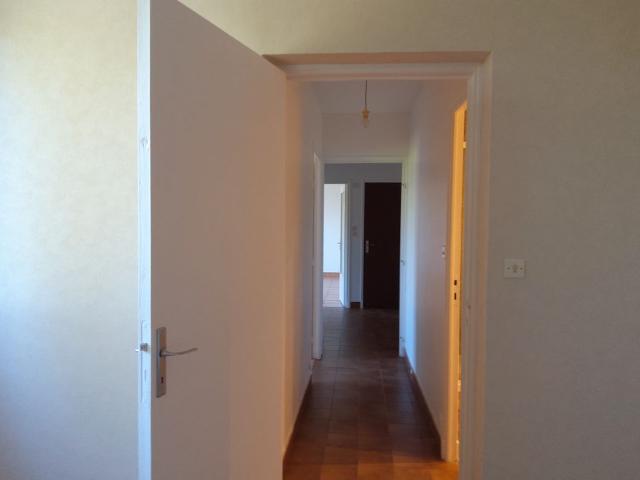 Appartement 3 pièces, 62 m² à louer à Moulins 03000