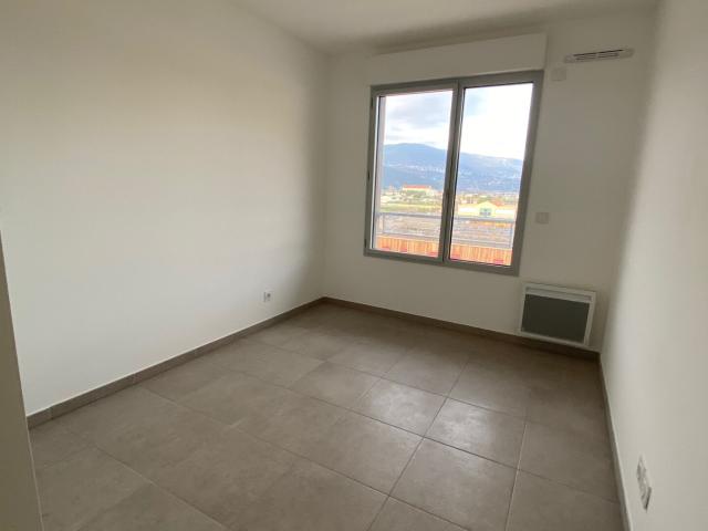 Appartement 3 pièces, 62 m² à louer à Nice 06200