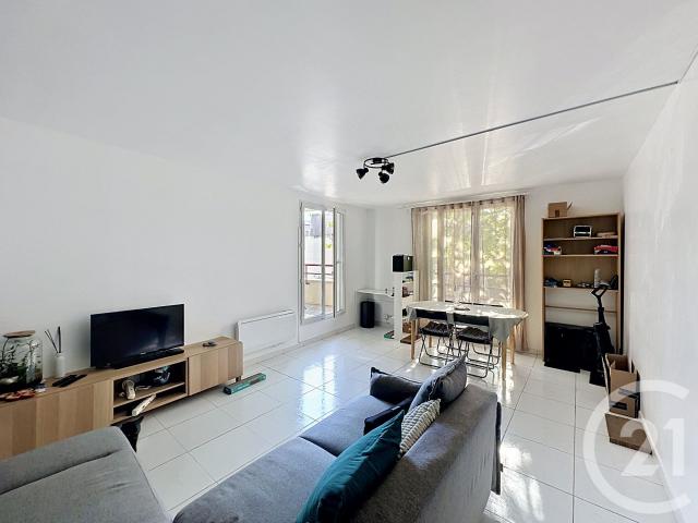 Appartement 3 pièces, 62 m² à louer à Orly 94310