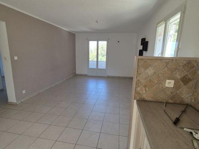 Appartement 3 pièces, 67 m² à louer à Bastia 20600