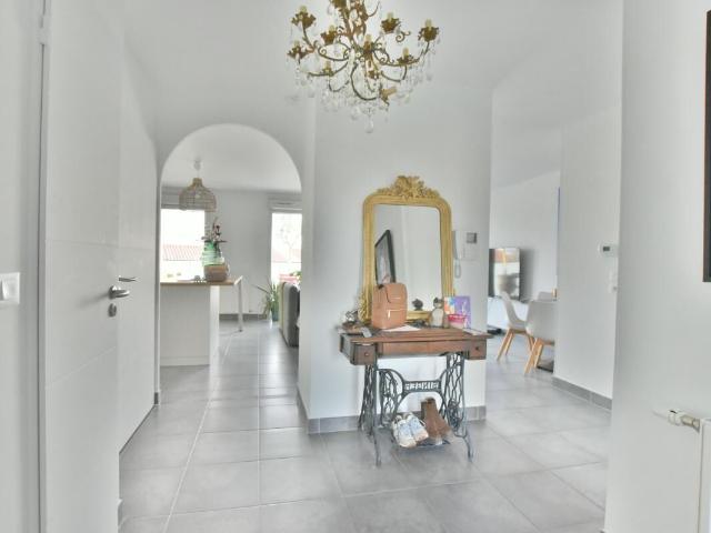 Appartement 3 pièces, 67 m² à louer à Chaponost 69630