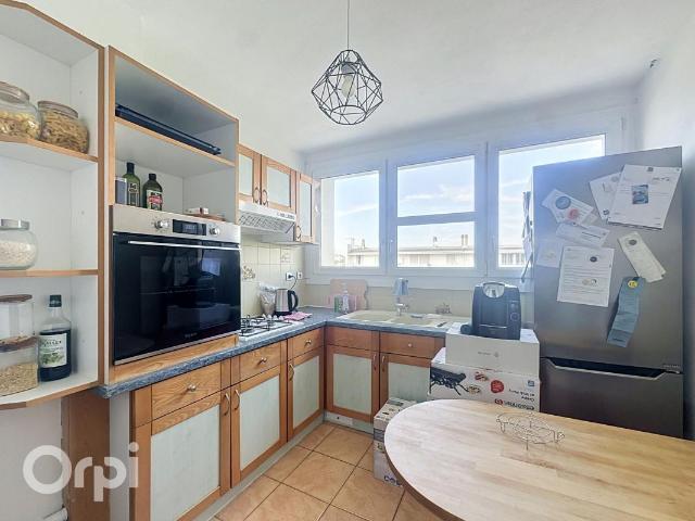 Appartement 3 pièces, 67 m² à louer à Clermont Ferrand 63100