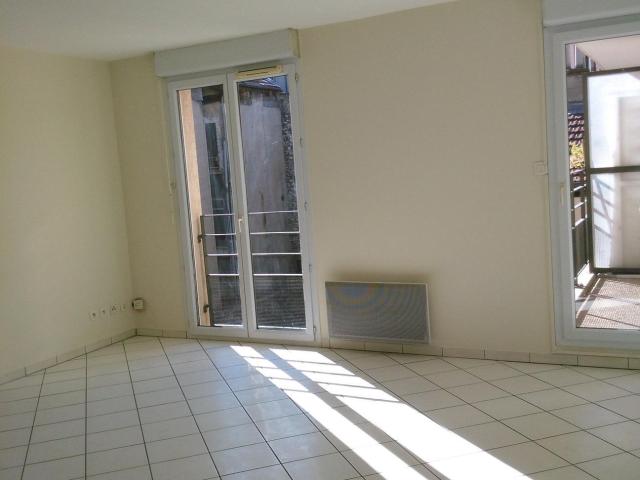 Appartement 3 pièces, 67 m² à louer à Grenoble 38000