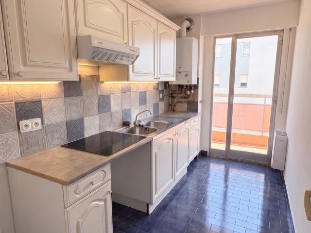 Appartement 3 pièces, 67 m² à louer à Le Cannet 06110