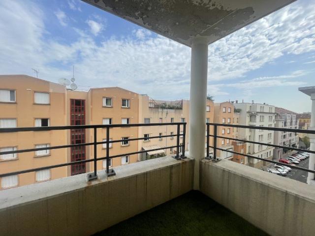 Appartement 3 pièces, 67 m² à louer à Lyon 4 69004