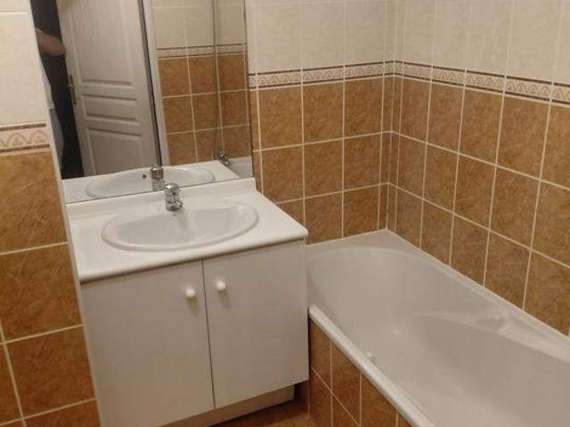 Appartement 3 pièces, 67 m² à louer à Lyon 8 69008