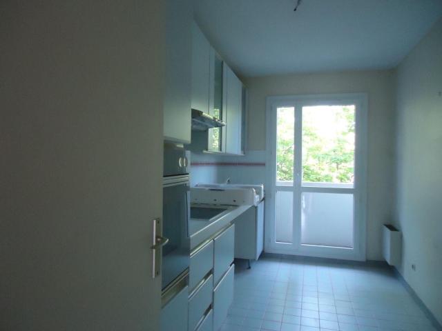 Appartement 3 pièces, 67 m² à louer à Marseille 12 13012