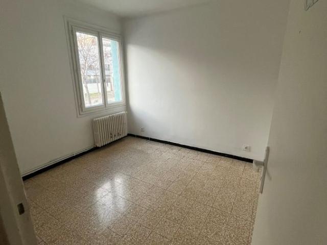 Appartement 3 pièces, 67 m² à louer à Nîmes 30900