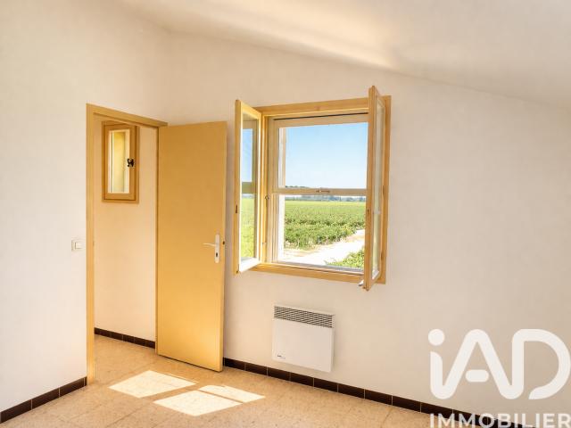 Appartement 3 pièces, 64 m² à louer à Travaillan 84850