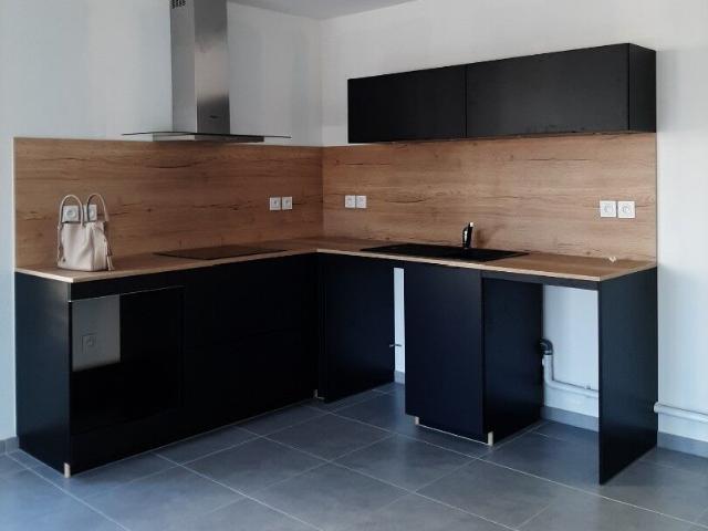 Appartement 3 pièces, 64 m² à louer à Vaulx en Velin 69120