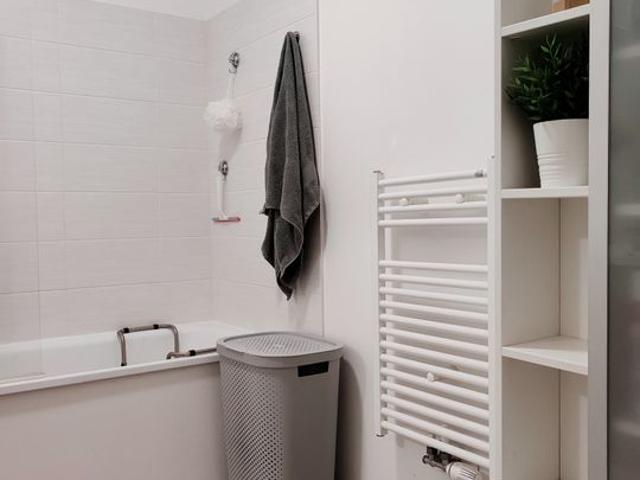 Appartement 3 pièces, 64 m² à louer à Décines Charpieu 69150