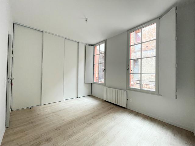 Appartement 3 pièces, 64 m² à louer à Montauban 82000