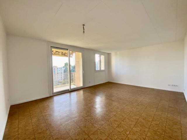 Appartement 3 pièces, 64 m² à louer à Nice 06100