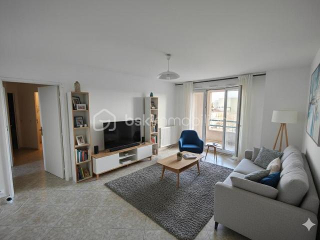 Appartement 3 Pieces 64 M² BONDY