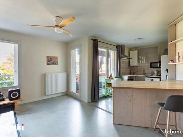 Appartement 3 pièces 64 m²
