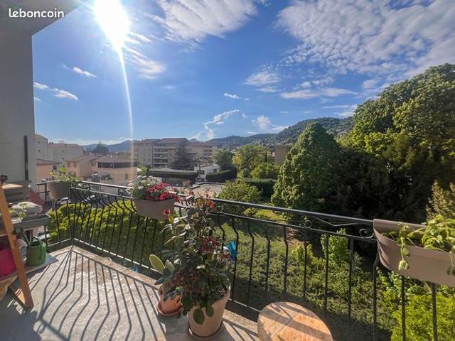 Appartement 3 pièces 64 m²