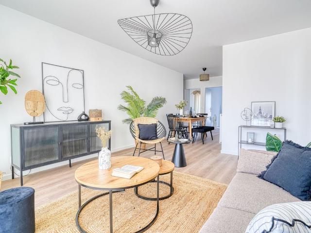 Appartement 3 Pieces 65 m2 plaisir