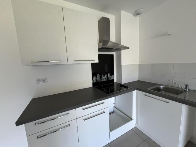Appartement 3 pièces, 65 m² à louer à Ajaccio 20090