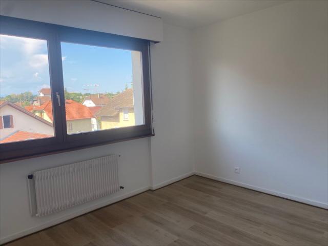 Appartement 3 pièces, 65 m² à louer à Ambilly 74100