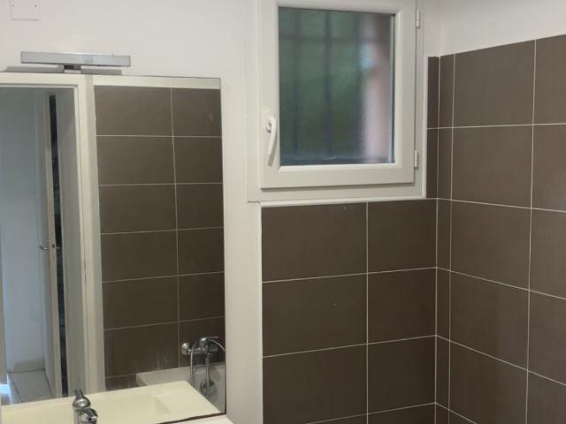 Appartement 3 pièces, 65 m² à louer à Avignon 84140