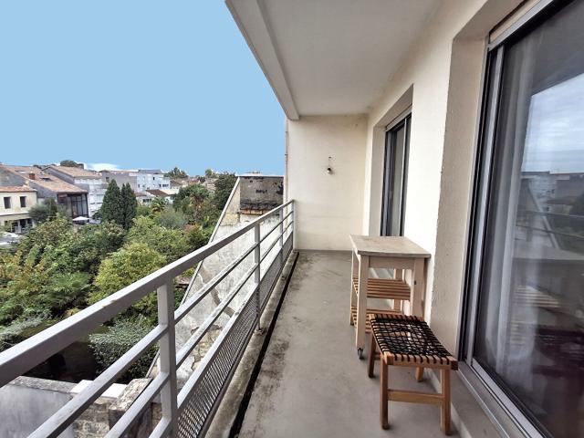 Appartement 3 pièces, 65 m² à louer à Bordeaux 33000