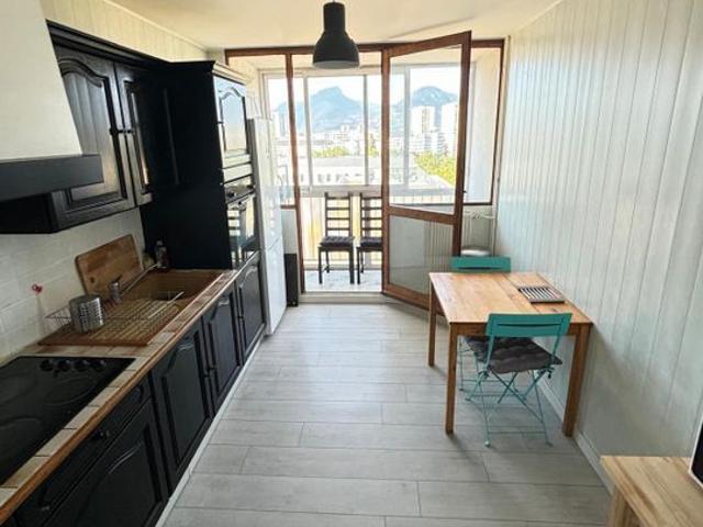 Appartement 3 pièces, 65 m² à louer à Échirolles 38130