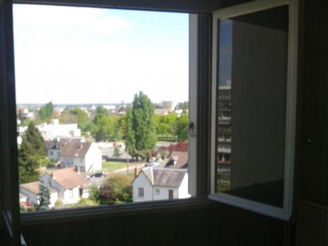 Appartement 3 pièces, 65 m² à louer à Fleury les Aubrais 45400