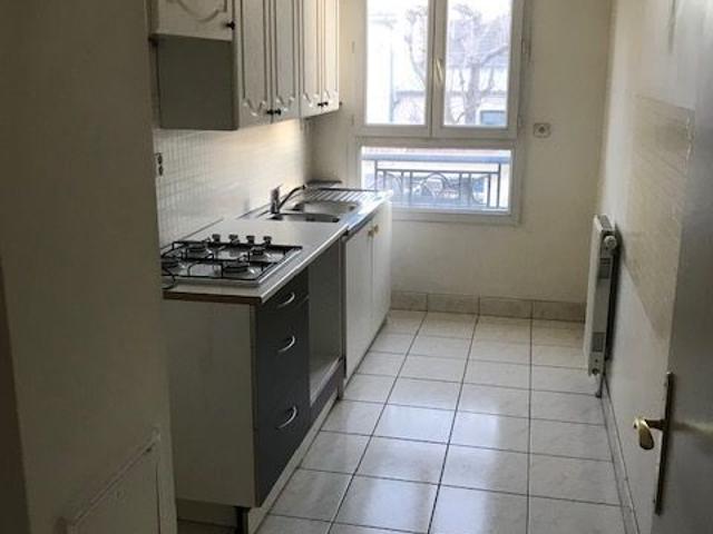 Appartement 3 pièces, 65 m² à louer à Houilles 78800