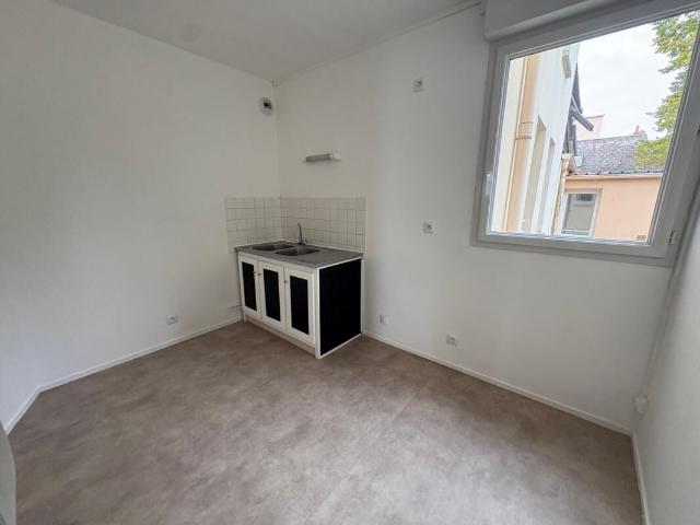 Appartement 3 pièces, 65 m² à louer à La Châtre 36400