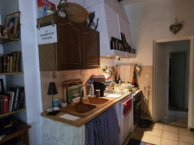 Appartement 3 pièces, 65 m² à louer à Maillane 13910