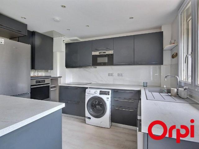 Appartement 3 pièces, 65 m² à louer à Marseille 7 13007