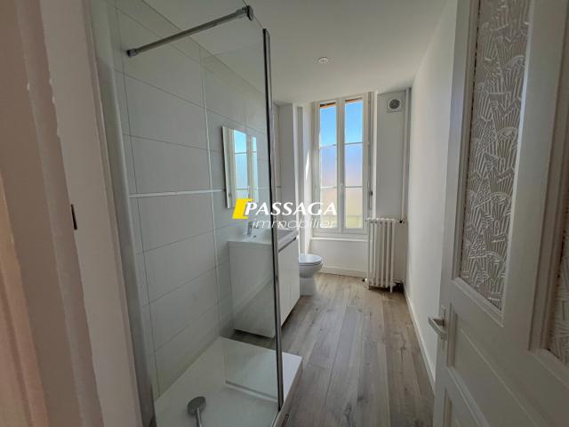 Appartement 3 pièces, 65 m² à louer à Rodez 12000