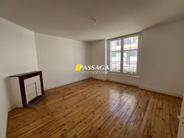 Appartement 3 pièces, 65 m² à louer à Rodez 12000